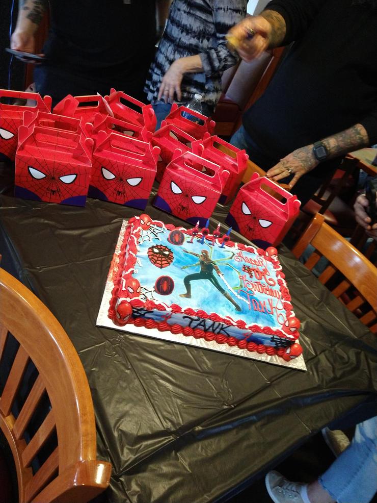 Spiderman Pizza Party